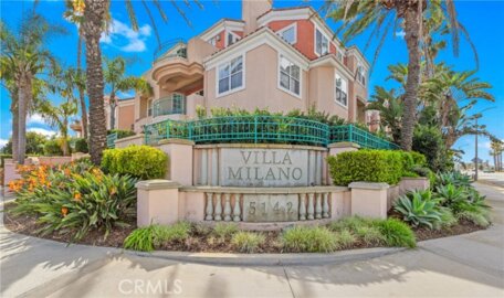 5142 Warner #112 Photo